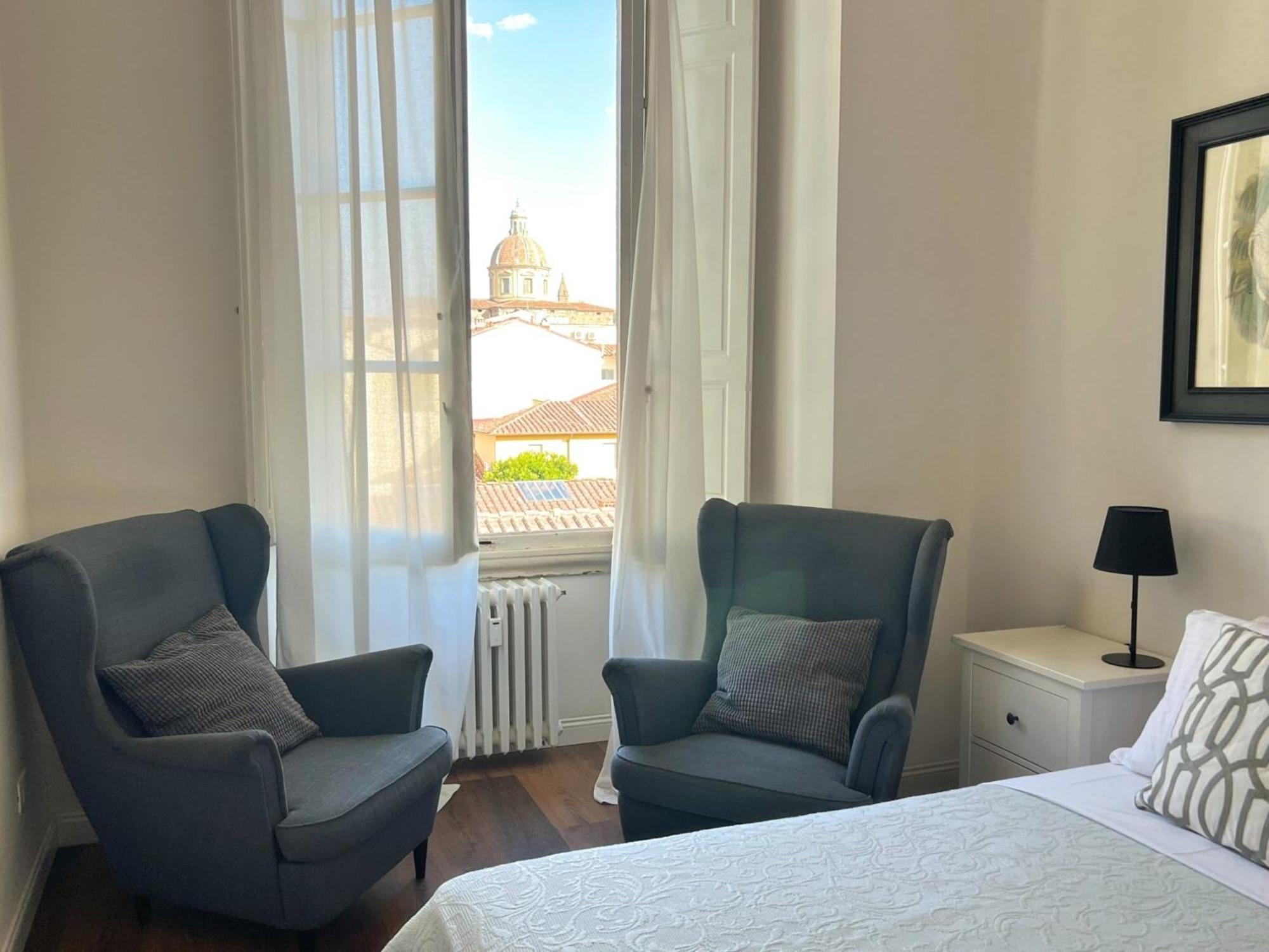 Santa Rosa Florence Apartments 3 Bedrooms - Private Parking المظهر الخارجي الصورة