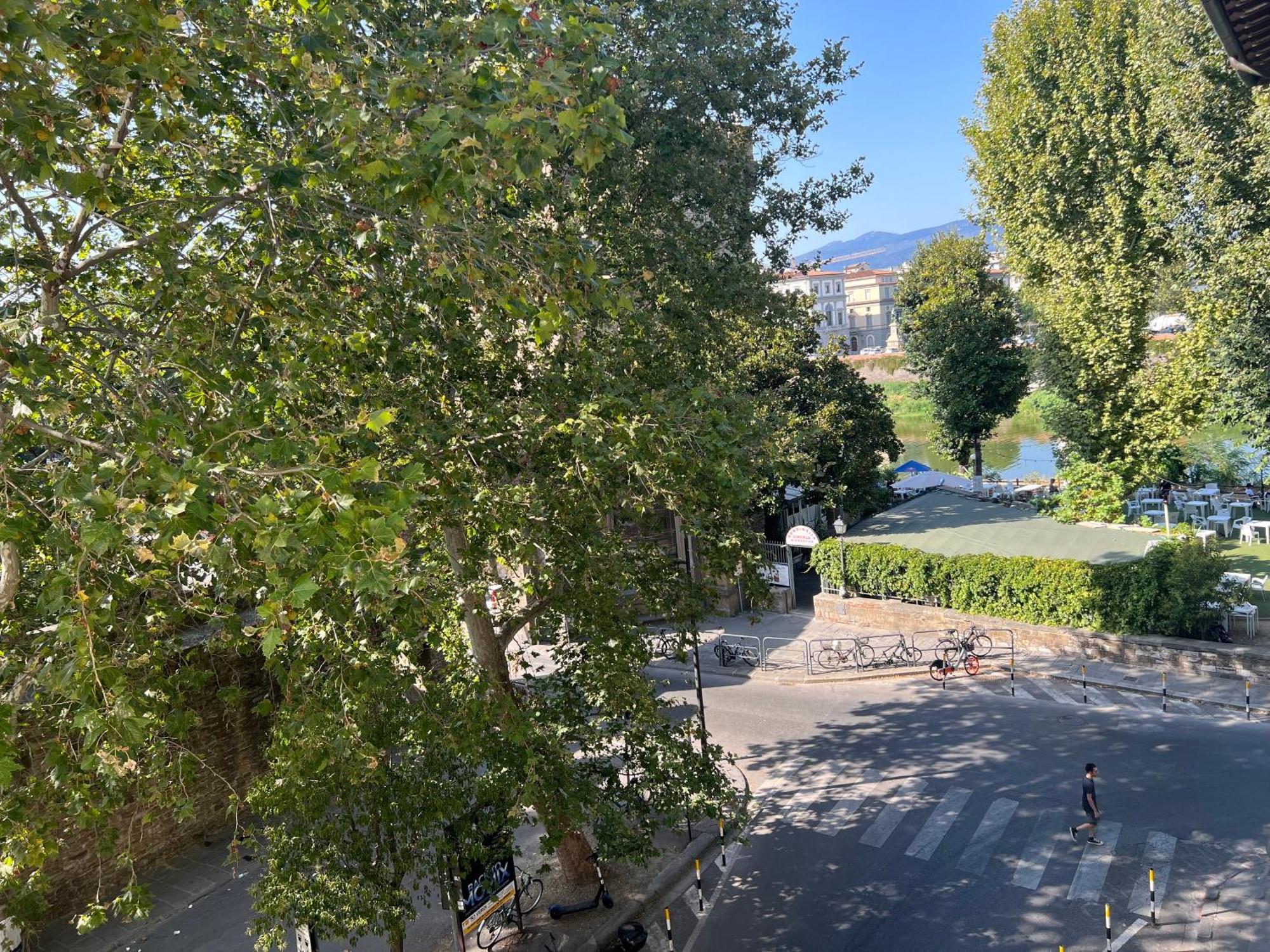 Santa Rosa Florence Apartments 3 Bedrooms - Private Parking المظهر الخارجي الصورة